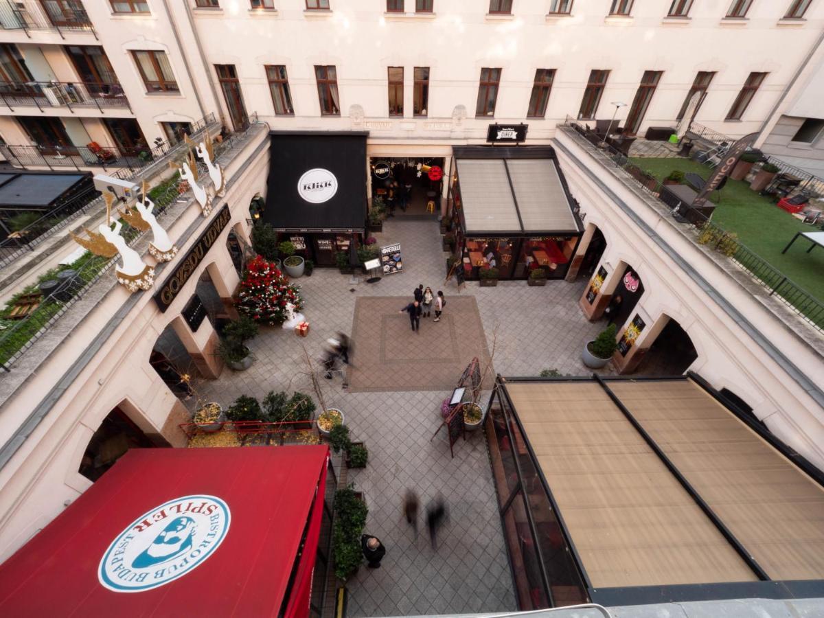 Cozy Central Apt With Garage At Gozsdu Passage บูดาเปสต์ ภายนอก รูปภาพ