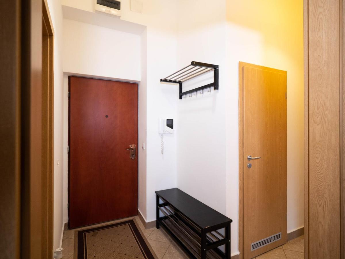 Cozy Central Apt With Garage At Gozsdu Passage บูดาเปสต์ ภายนอก รูปภาพ